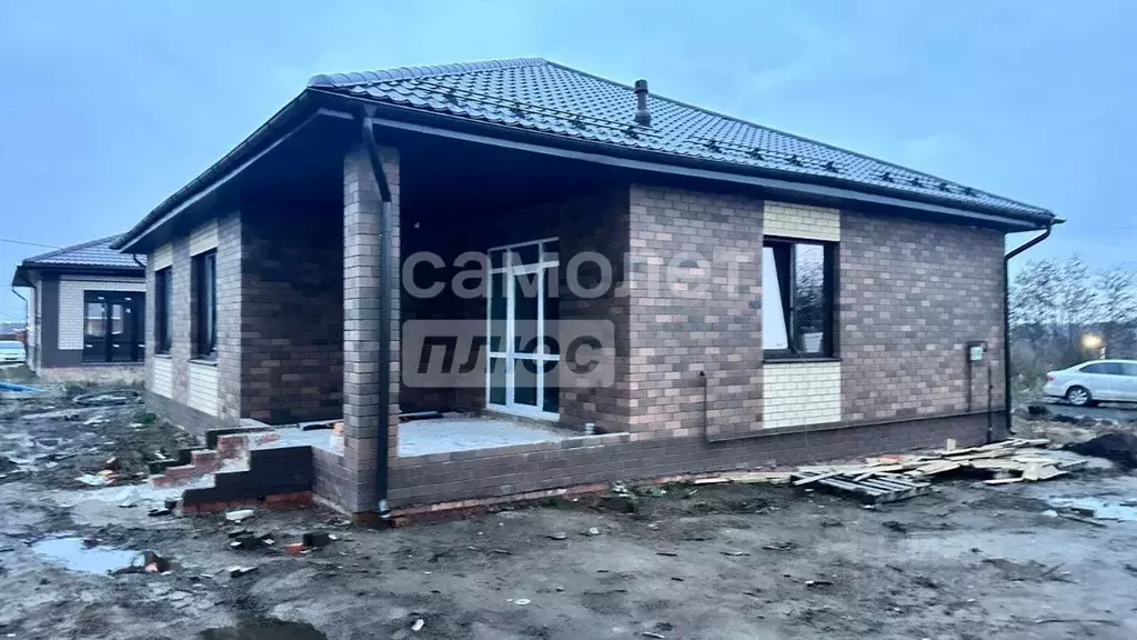 Дом в Курская область, Курский район, Нижнемедведицкий сельсовет, д. ... - Фото 2