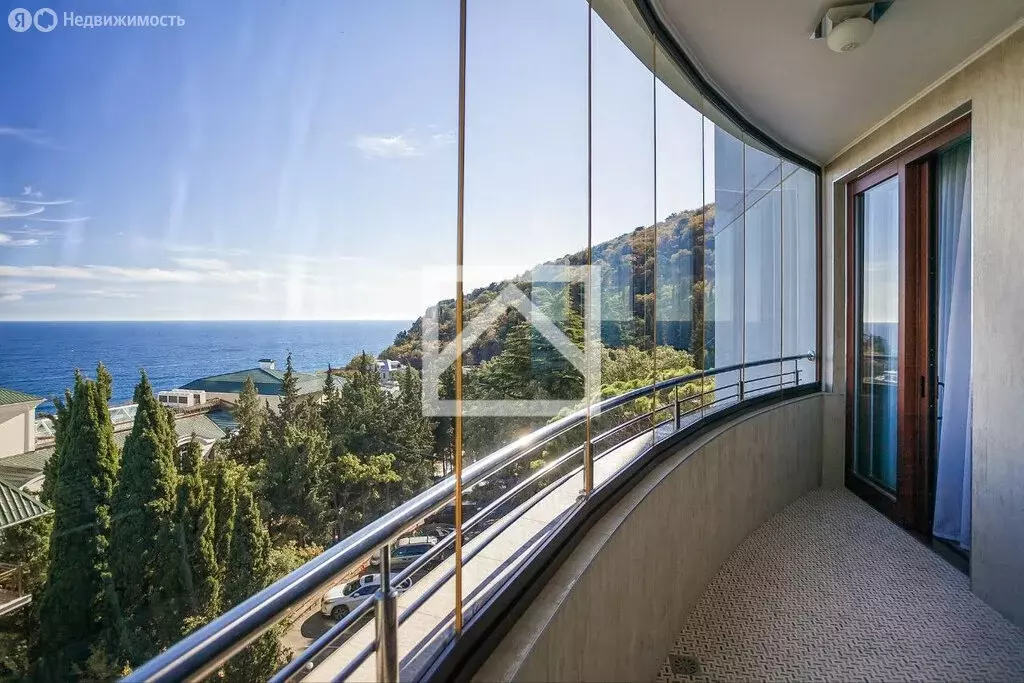 3-комнатная квартира: Курпаты, Алупкинское шоссе, 12В (174 м) - Фото 2