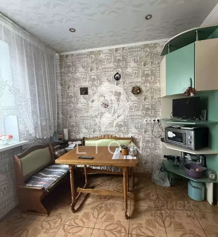 3-к кв. Белгородская область, Белгород ул. Щорса, 45а (72.3 м) - Фото 2