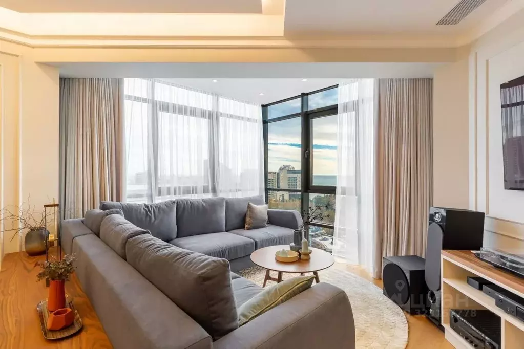 3-к кв. Краснодарский край, Сочи Центральный мкр, ул. Войкова, 21 ... - Фото 2