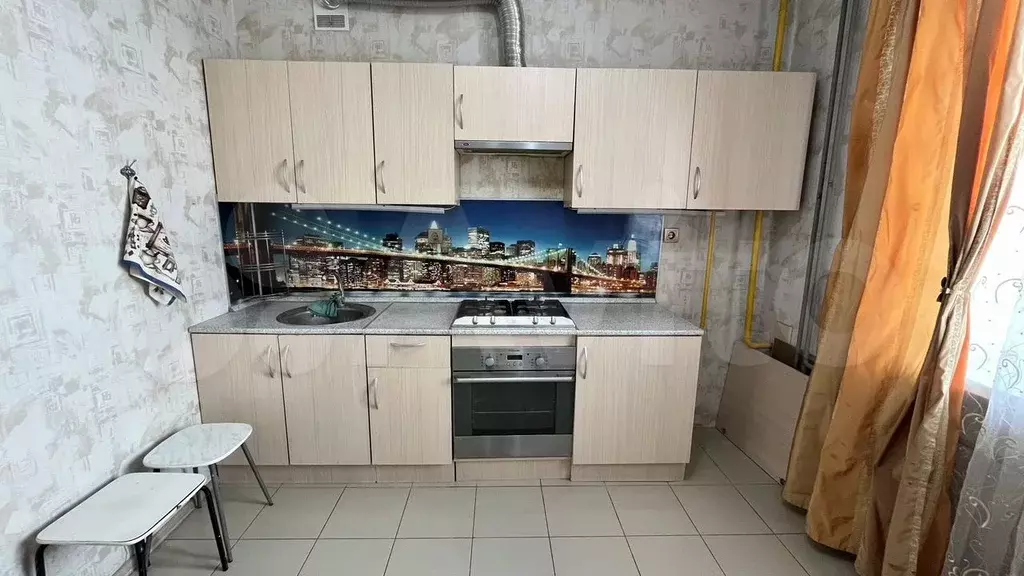 1-к. квартира, 32 м, 2/9 эт. - Фото 0