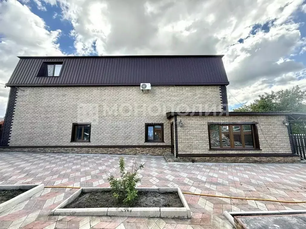 Дом в Амурская область, Белогорск ул. Пушкина, 91 (283 м) - Фото 1