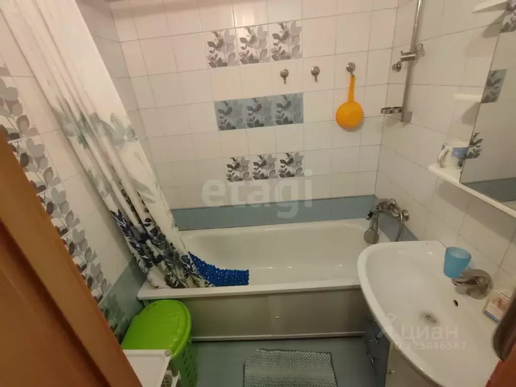 2-к кв. Тюменская область, Тюмень Флотская ул., 54 (52.3 м) - Фото 2