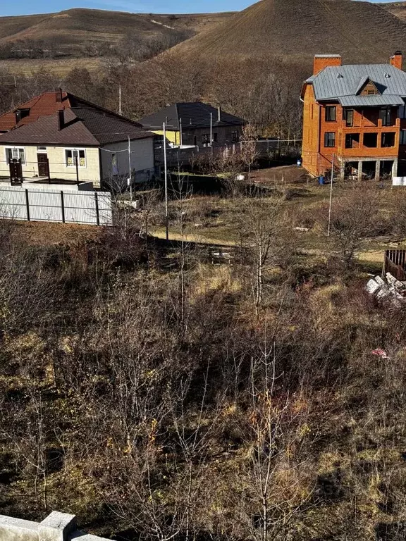 Участок в Ставропольский край, Кисловодск городской округ, пос. ... - Фото 1