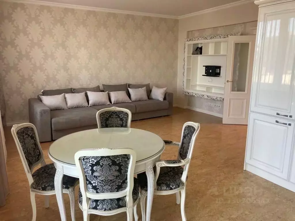 3-к кв. Санкт-Петербург Петергофское ш., 45 (90.0 м) - Фото 2