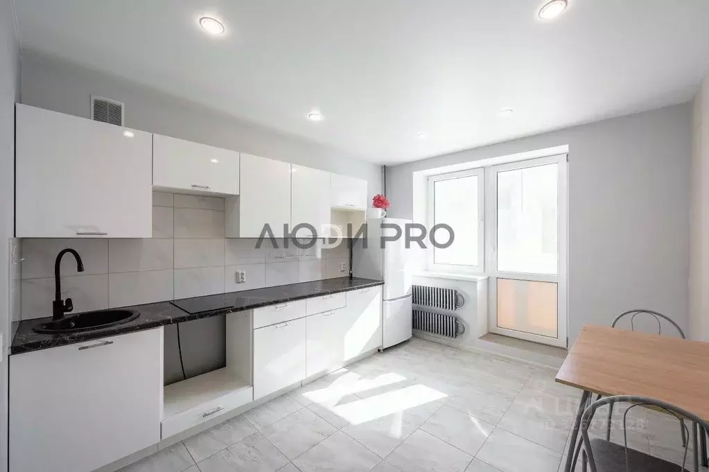 1-к кв. Кировская область, Киров ул. Широтная, 1 (45.0 м) - Фото 2