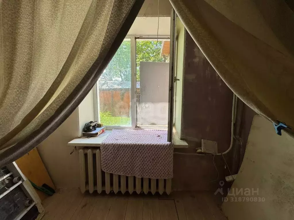 3-к кв. Приморский край, Владивосток ул. Коммунаров, 35 (60.7 м) - Фото 0