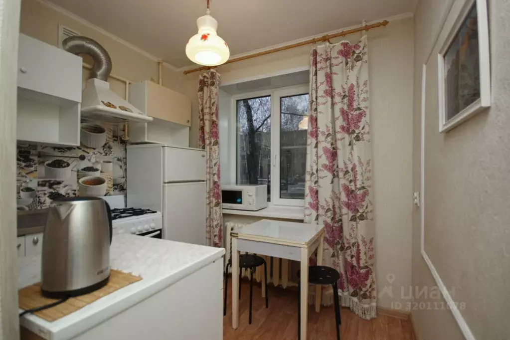 1-к кв. Московская область, Наро-Фоминск ул. Войкова, 12 (32.0 м) - Фото 1