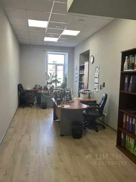 Офис в Санкт-Петербург 2-я Советская ул., 27/2 (200 м) - Фото 2