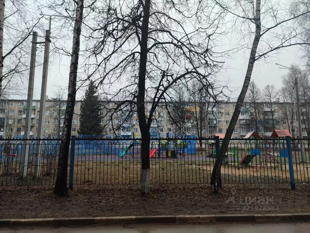 3-к кв. Тульская область, Узловая 50 лет Октября кв-л, 12 (55.3 м) - Фото 1