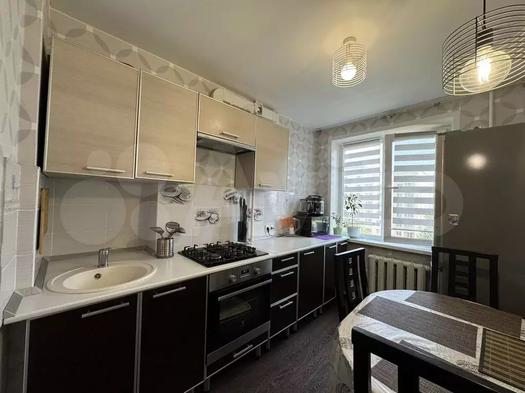 2-к. квартира, 43 м, 7/9 эт. - Фото 0