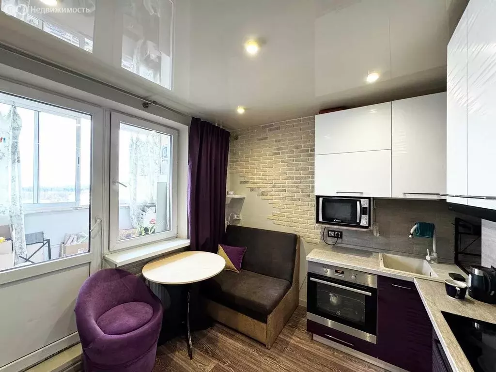 1-комнатная квартира: Киров, улица Ивана Попова, 56к1 (36.8 м) - Фото 1