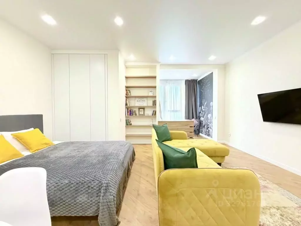 1-к кв. Татарстан, Казань ул. Оренбургский Тракт, 8Д (45.0 м) - Фото 2