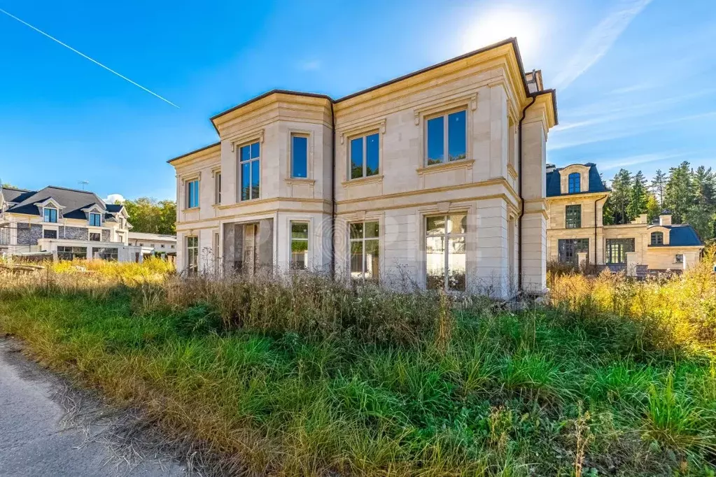 Дом в Московская область, Одинцовский городской округ, Барвиха ... - Фото 1