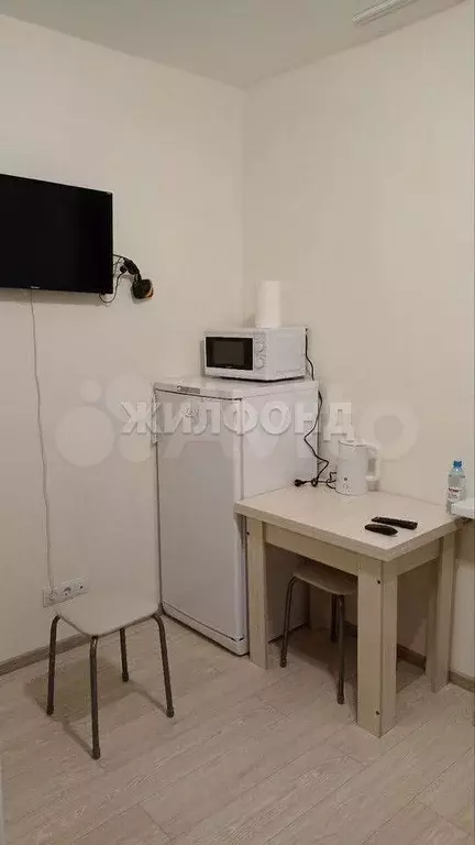 Квартира-студия, 16 м, 4/4 эт. - Фото 1
