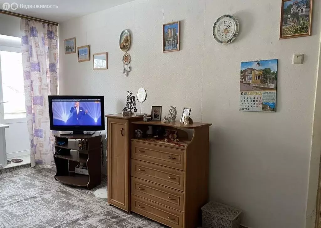 1-комнатная квартира: Лобня, улица Калинина, 30 (31.9 м) - Фото 2