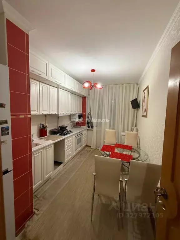 3-к кв. Крым, Симферополь ул. Маршала Жукова, 15 (61.2 м) - Фото 0