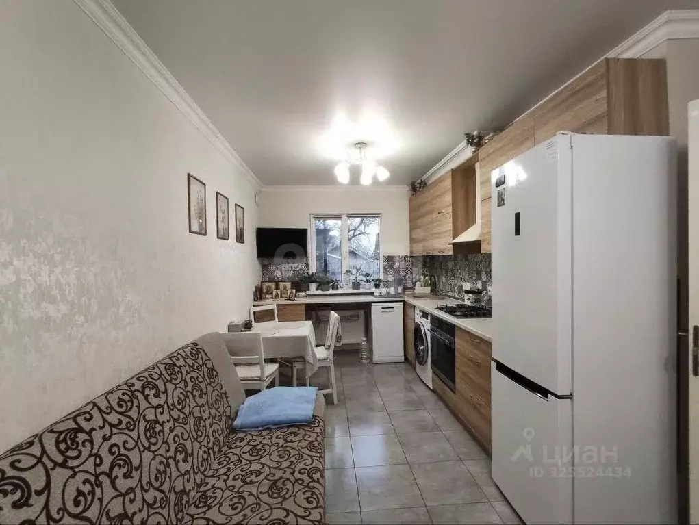 Дом в Крым, Симферополь ул. 35-я Коллективных Садов (74 м) - Фото 1