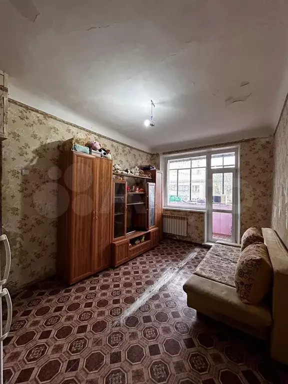 Комната 14,1 м в 3-к., 3/3 эт. - Фото 0