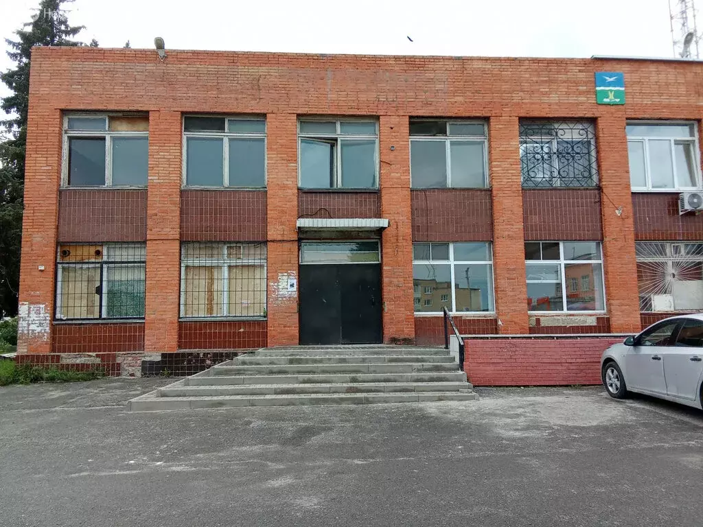 Торговая площадь (306.3 м) - Фото 1