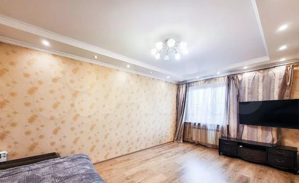1-к. квартира, 43 м, 9/23 эт. - Фото 0