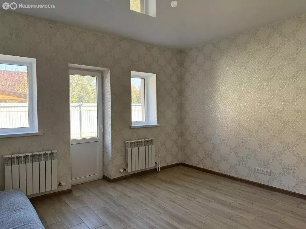 Дом в Волгоград, Средневолжская улица, 6Г (110 м) - Фото 0