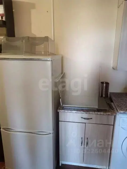 Дом в Ленинградская область, Киришский район, Глажевское с/пос, пос. ... - Фото 1