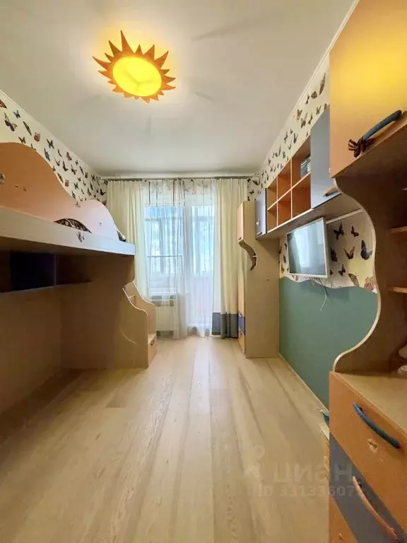 2-к кв. Ленинградская область, Гатчина ул. Слепнева, 4к4 (70.0 м) - Фото 1