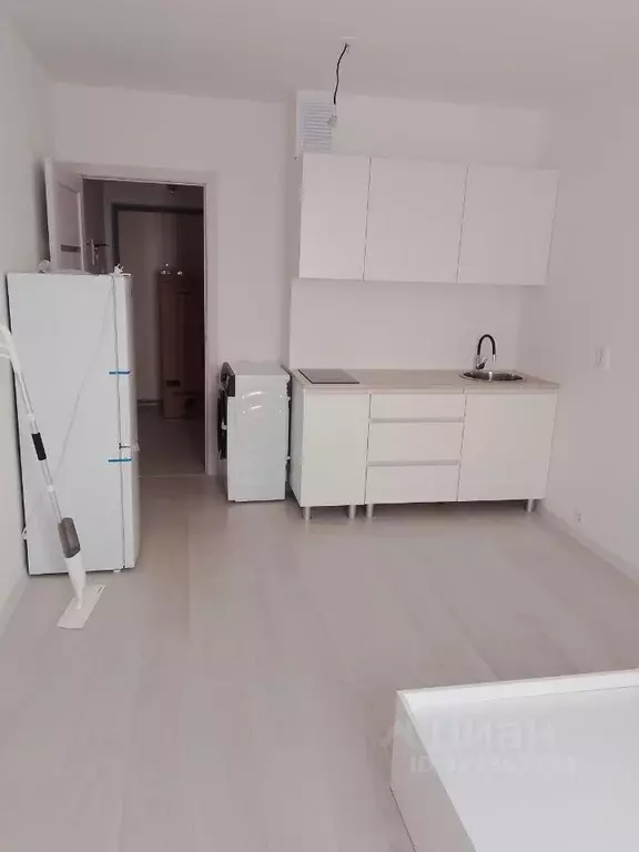 Студия Свердловская область, Екатеринбург ул. Латвийская, 58 (21.7 м) - Фото 1