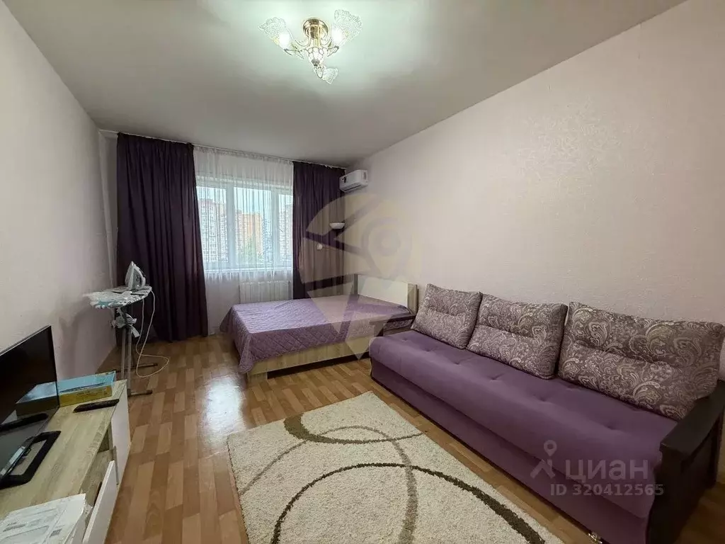 1-к кв. Белгородская область, Старый Оскол Степной мкр, 10 (48.6 м) - Фото 1