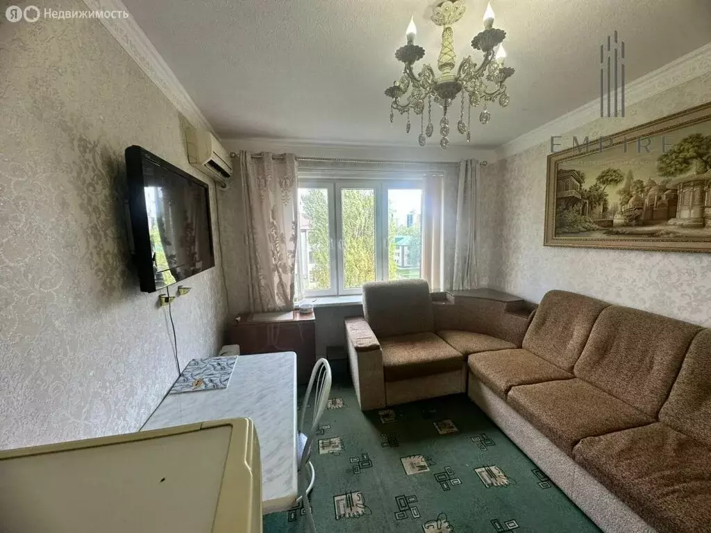 1-комнатная квартира: Гудермес, улица Исаева, 3 (17 м) - Фото 0