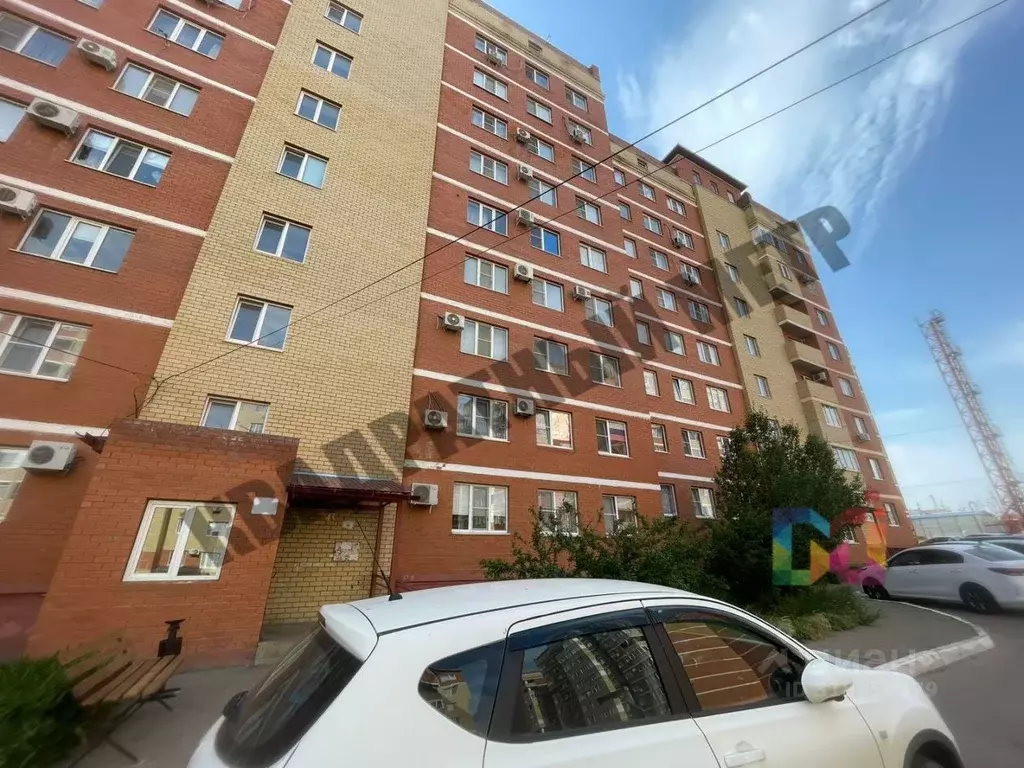 3-к кв. Калмыкия, Элиста 10-й мкр, 15к1 (64.0 м) - Фото 0