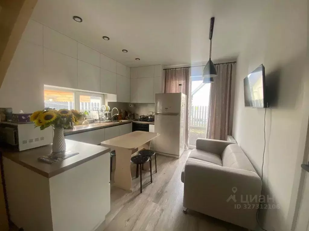 Дом в Краснодарский край, Краснодар пос. Березовый, ул. Имени Атамана ... - Фото 2