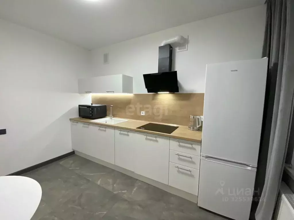 1-к кв. Тюменская область, Тюмень ул. Тимофея Кармацкого, 11 (34.7 м) - Фото 2