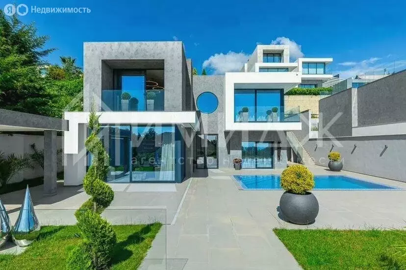 Дом в Сочи, улица Ручей Видный, 20/41 (320 м) - Фото 1