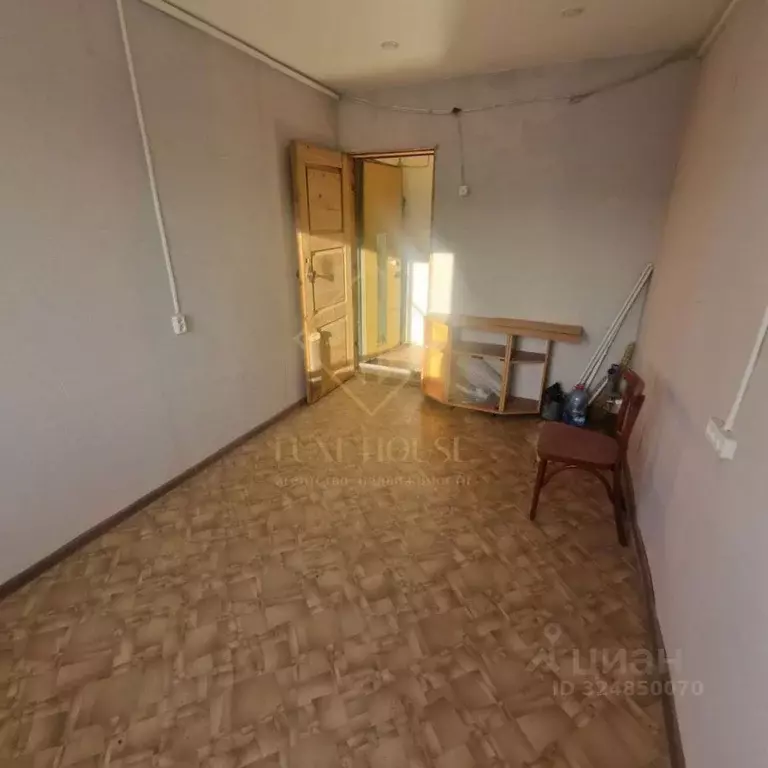 Комната Иркутская область, Иркутск ул. Помяловского, 15а (10.0 м) - Фото 1