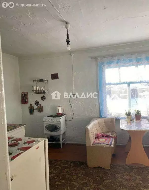 3-комнатная квартира: село Уро, улица Гагарина, 15 (65.3 м) - Фото 2