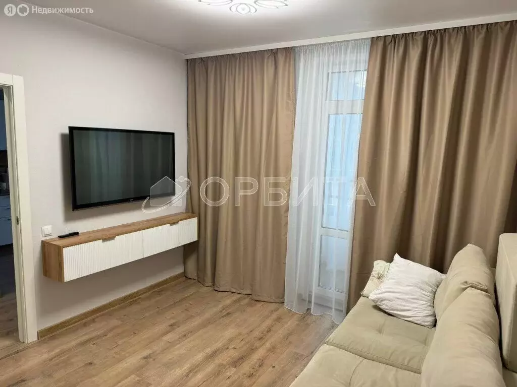 1-комнатная квартира: Тюмень, улица Фармана Салманова, 21 (32 м) - Фото 1