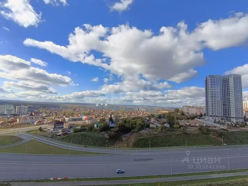 3-к кв. Башкортостан, Уфа Колгуевский мкр, ул. Габдуллы Амантая, 2 ... - Фото 2