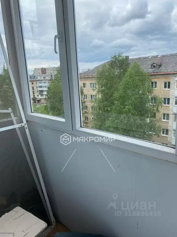1-к кв. Пермский край, Губаха ул. Дегтярева, 6А (31.0 м) - Фото 1