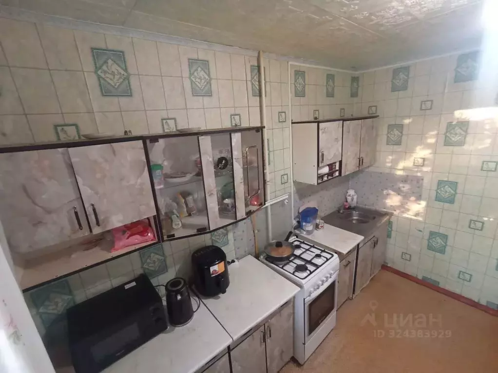 2-к кв. Волгоградская область, Волгоград ул. Одоевского, 68А (50.7 м) - Фото 2