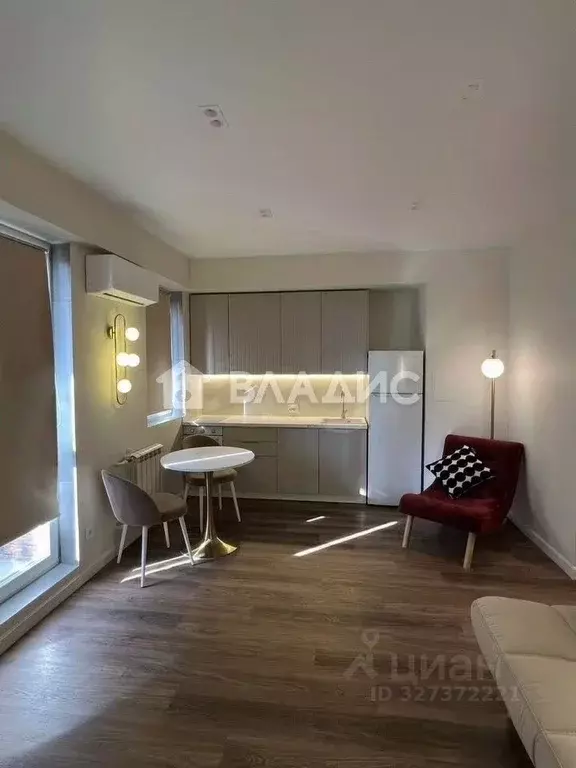 Студия Бурятия, Улан-Удэ просп. Строителей, 5А (24.4 м) - Фото 1