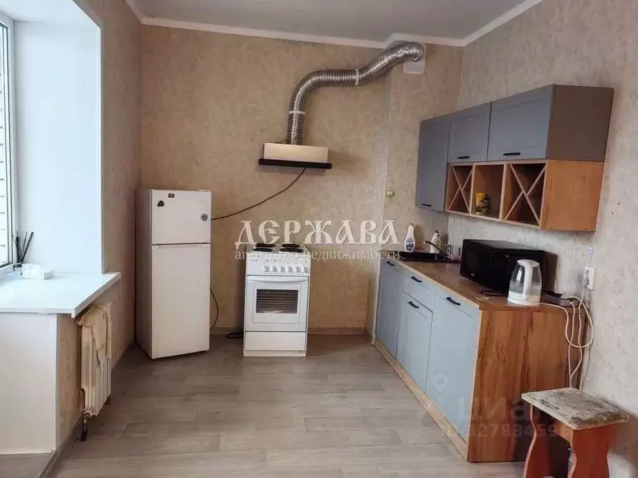 1-к кв. Белгородская область, Старый Оскол Заречье мкр, 11 (50.0 м) - Фото 1