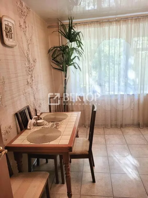 2-к. квартира, 54,4 м, 2/5 эт. - Фото 1