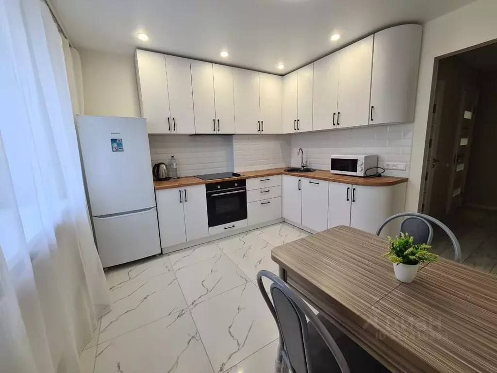 2-к кв. Ульяновская область, Ульяновск ул. Карбышева, 53 (60.0 м) - Фото 1