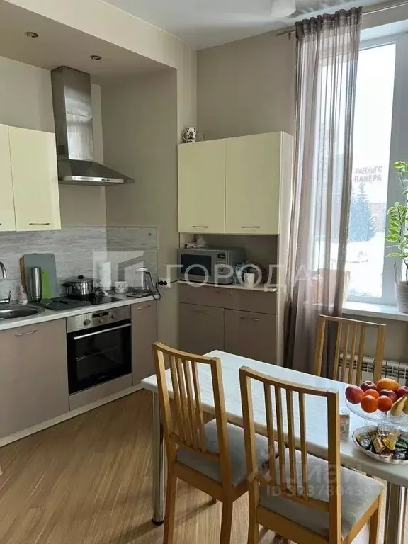 2-к кв. Новосибирская область, Новосибирск ул. Шевченко, 15 (64.0 м) - Фото 0