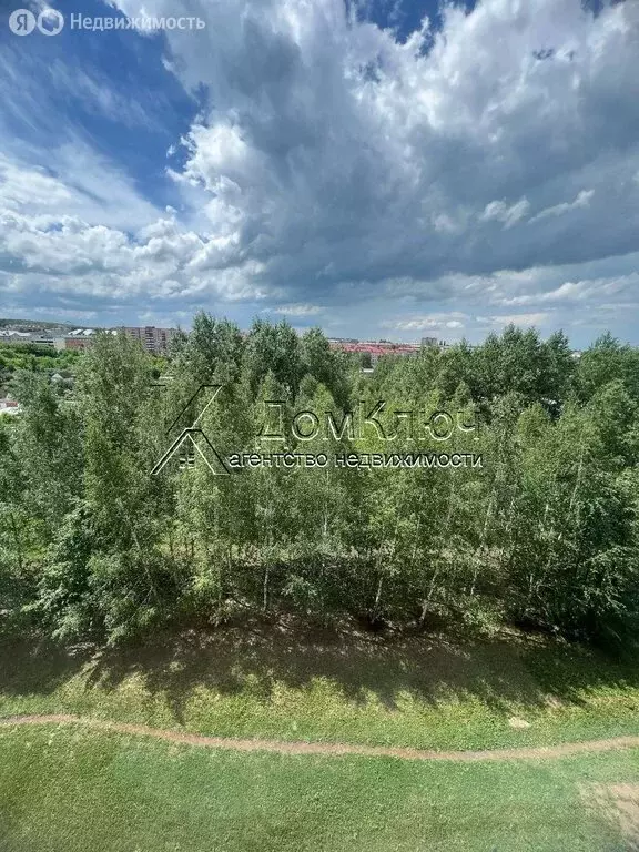 2-комнатная квартира: Кумертау, Бабаевская улица, 6 (31.6 м) - Фото 0