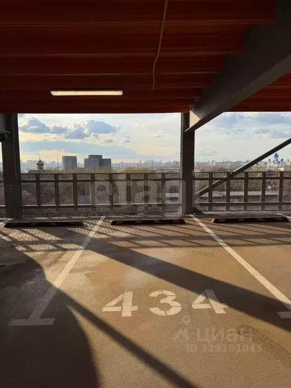 Гараж в Москва Люблинский парк жилой комплекс, к37 (13 м) - Фото 1