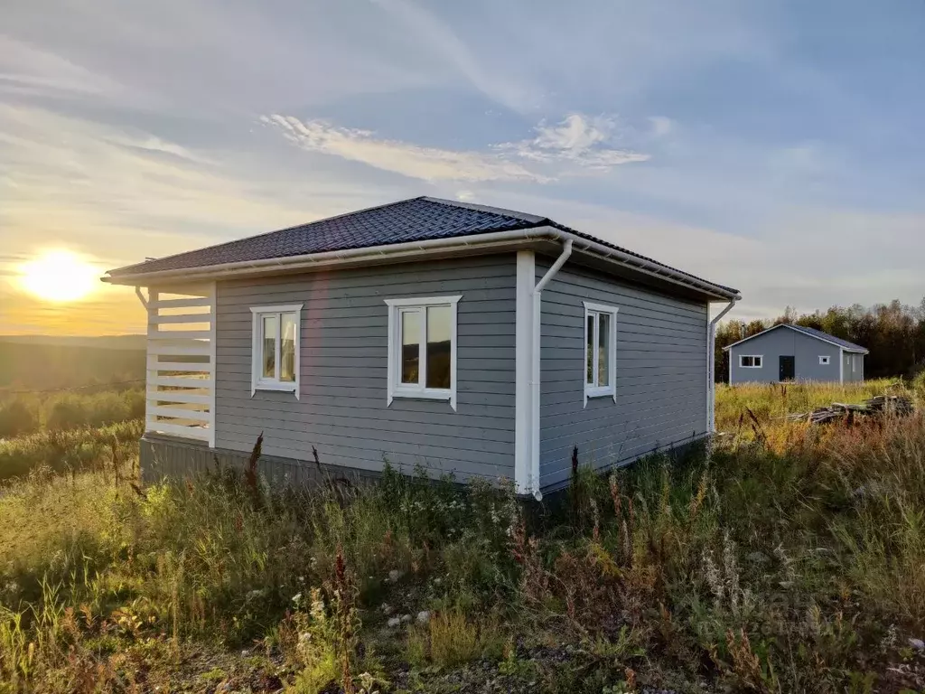 Дом в Мурманская область, Кольский район, Кильдинстрой городское ... - Фото 0