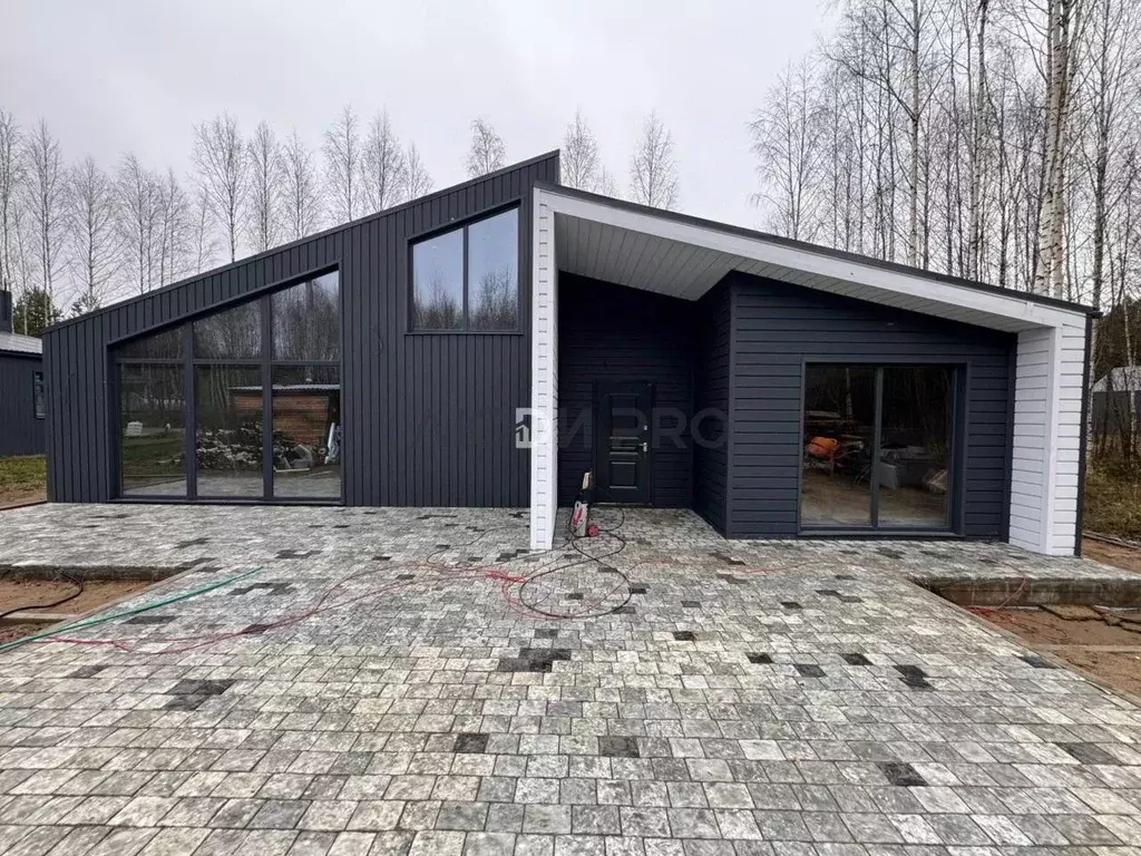 Дом в Кировская область, Слободской район, Шиховское с/пос, д. ... - Фото 1